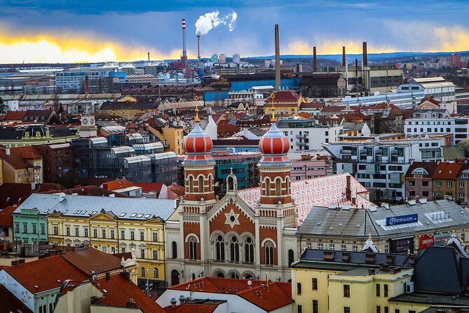 Munich to Prague Private Trip with 2 hours of Sightseeing - Timing and pacing: how to plan your day around a 6-hour ride