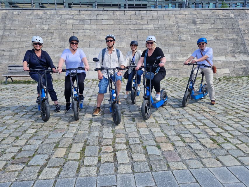Munich: Top Sights Guided E-Scooter Tour - Why Munich on an e-scooter makes sense in two hours