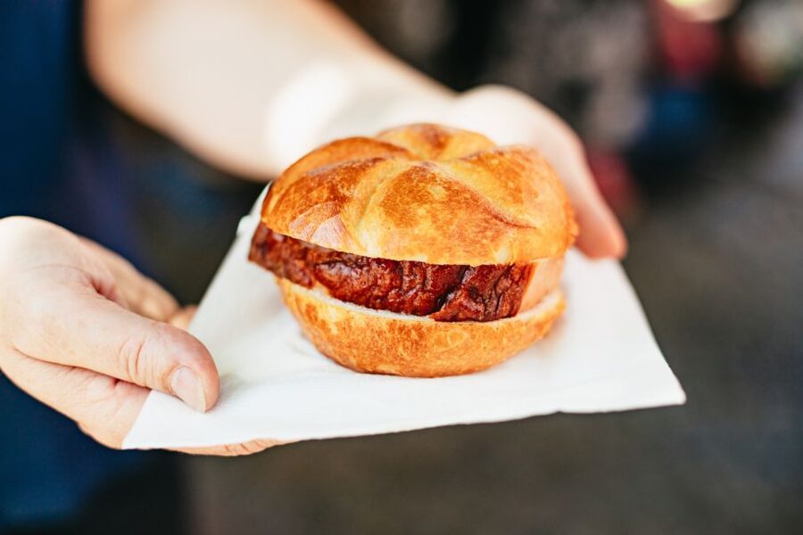 Munich: Viktualienmarkt Food Tour - How the guide shapes the experience (and why that’s the real differentiator)