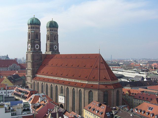 Munich: Walking Tour Old Town and Viktualienmarkt - Quick highlights to know before you go