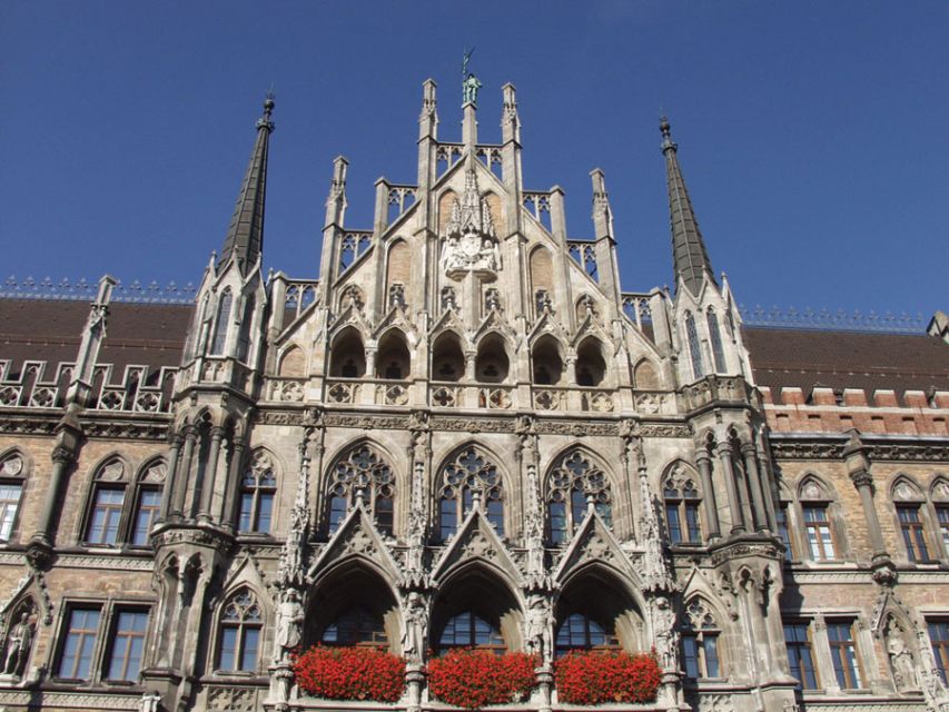 Munich: Walking Tour Old Town and Viktualienmarkt - Marienplatz to St. Peter’s: start where Munich feels most “Munich”