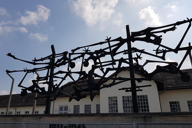 Munich World War II Sites Including Dachau Concentration Camp - The day’s rhythm: public transit, breaks, and how to pace yourself