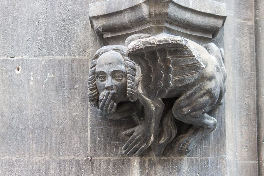 Mystic Munich - Sagas and Legends of the Old Town - Old Court and the Frauenkirche: where the city’s “myth mode” fades into real stone