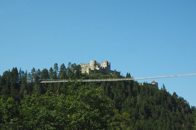 Neuschwanstein and Hohenschwangau plus Oberammergau Private Tour - Who this private tour suits best