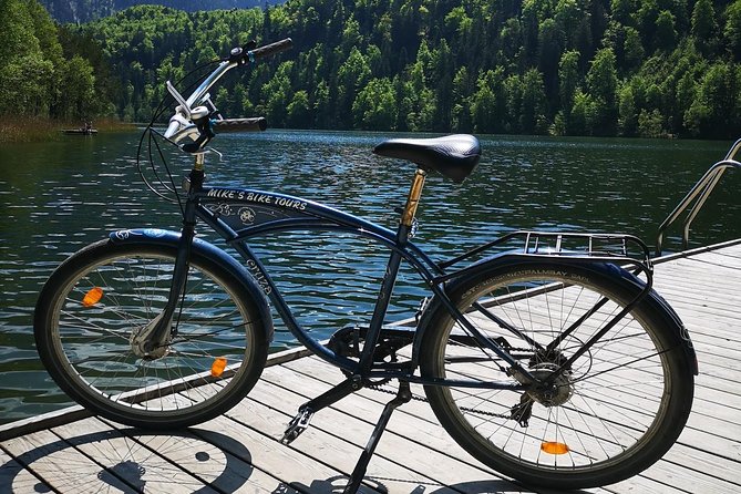 Neuschwanstein Castle by Bus Incl. Bike Ride or Hohenschwangau - Old Munich meetup: Isartor at 8:30 am