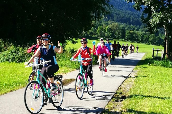 Neuschwanstein Castle by Bus Incl. Bike Ride or Hohenschwangau - Lunch at the brewery: where the day slows down just enough
