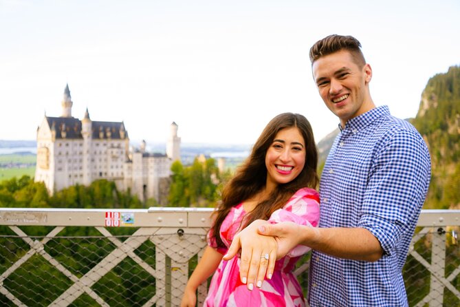 Neuschwanstein Castle Couple, Wedding & Portrait Photoshoot - Neuschwanstein Photos, but with a plan that saves your trip