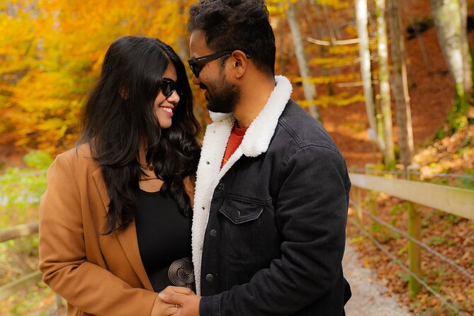 Neuschwanstein Castle Couple, Wedding & Portrait Photoshoot - Lighting and angles: how you get photos that look effortless