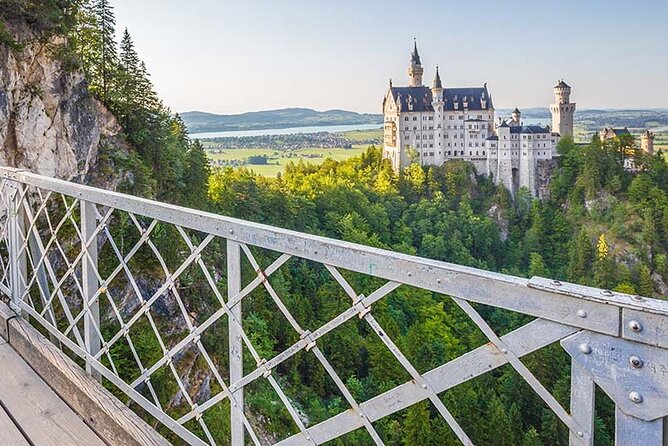 Neuschwanstein Castle & more - Private Tour from Munich - Passionstheater village: the 17th-century passion play connection