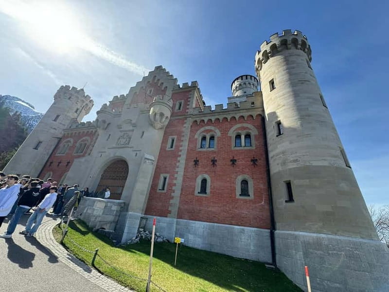 Neuschwanstein Castle Skip-the-Line Ticket with Audio Guide - Outside the Castle: How to get the best views without stressing your schedule