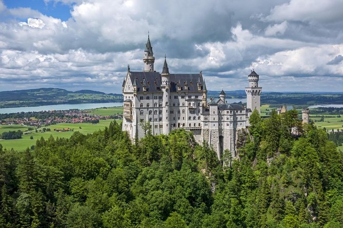 Neuschwanstein Castle Tour for Large Groups - Key things that make this tour worth your time