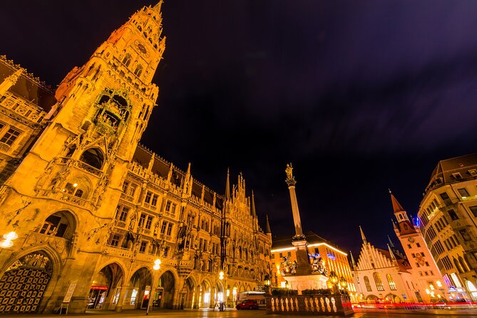 Night watchman torchlight tour in Munich - Meeting at Toy Museum Munich: The Start and How the Walk Works