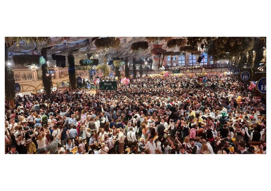 Oktoberfest Munich: Lunch/Dinner table reserv. big beer tent - Practical Stuff That Can Save Your Evening: Bags, Security, Wristbands