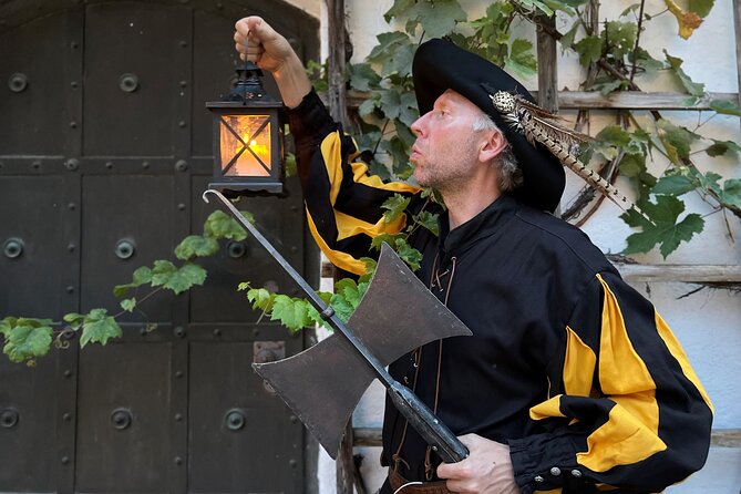 On the road with the night watchman - Alter Hof: ducal power, walls, and a rebellion moment