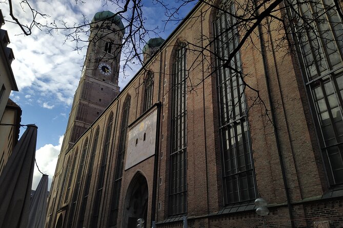 Paul's Private Tour in Munich old City - Bayerische Staatsoper: Ludwig II and Wagner in one story thread