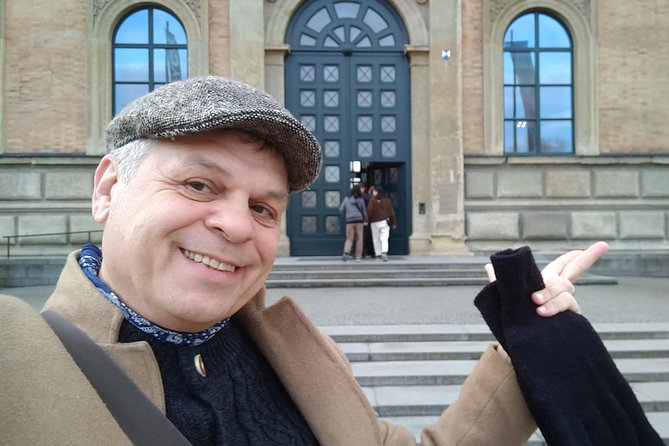 Paul's Private Tour in the Alte Pinakothek Munich - Inside the 2-hour presentation: what the tour format is really like