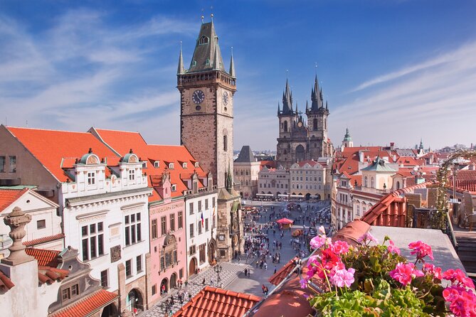 Private Car from Munich to Prague: Transfer with 2h Sightseeing - Key Points at a Glance