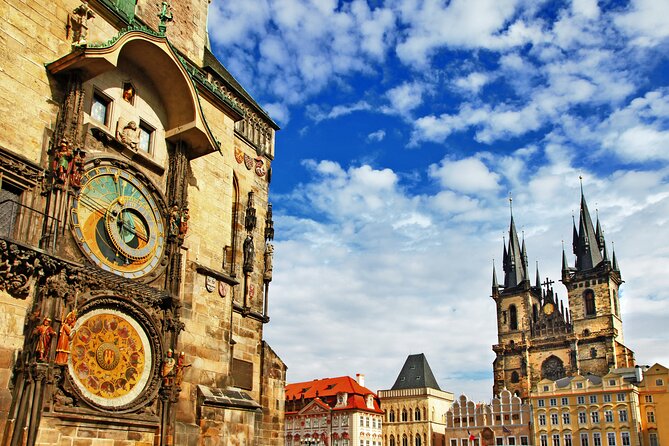 Private Car from Munich to Prague: Transfer with 2h Sightseeing - Door-to-Door Pickup: Your Schedule, Your Car