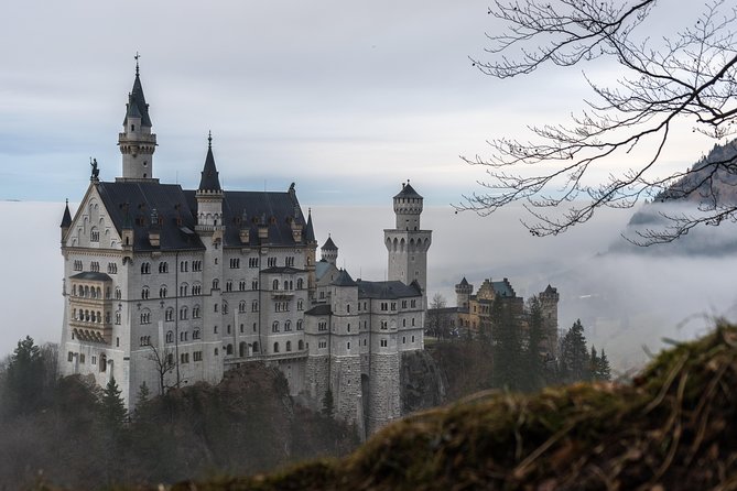 Private Castle Tour from Munich: Neuschwanstein, Hohenschwangau, and Linderhof - Who should book this private Munich castle route