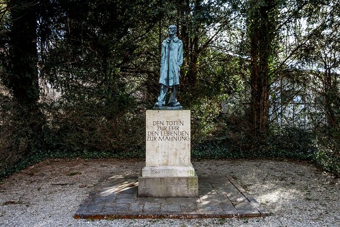 Private Dachau Concentration Camp Tour with Private Transfer from Munich - Price and value: what $374.88 per person buys you