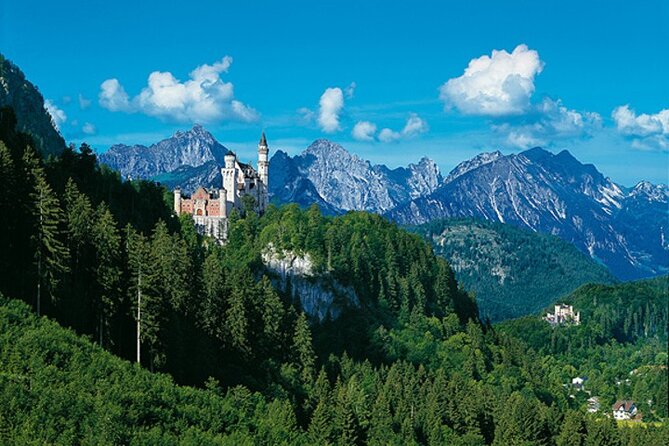 Private Day Tour from Munich to Neuschwanstein Castle and Füssen - Private transport and the real meaning of 9–10 hours