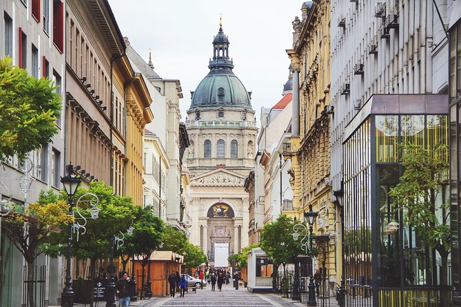Private day trip from Munich to Eagle's Nest and Salzburg - Weather, seasonal closures, and your Plan B