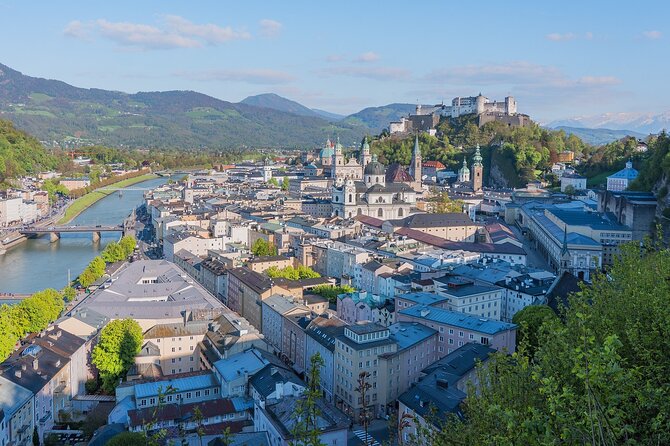 Private day trip from Munich to Eagle's Nest, Salzburg and back - Why this Munich day trip feels different than hopping on a bus