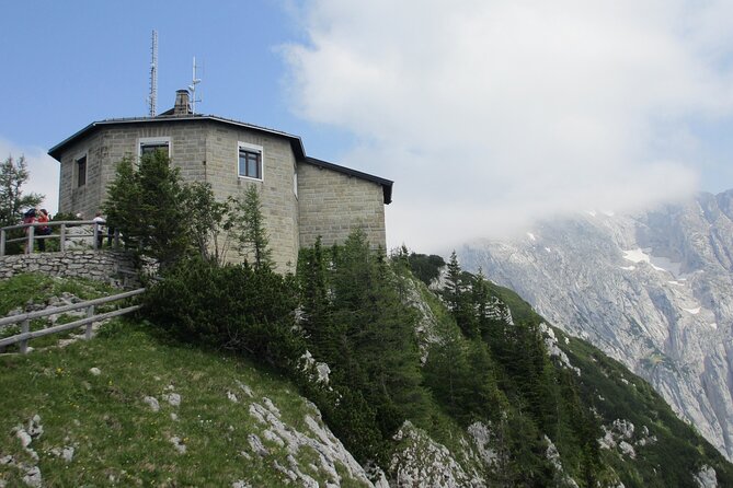 Private day trip from Munich to Eagle's Nest, Salzburg and back - Should you book this private Eagle’s Nest and Salzburg transfer?