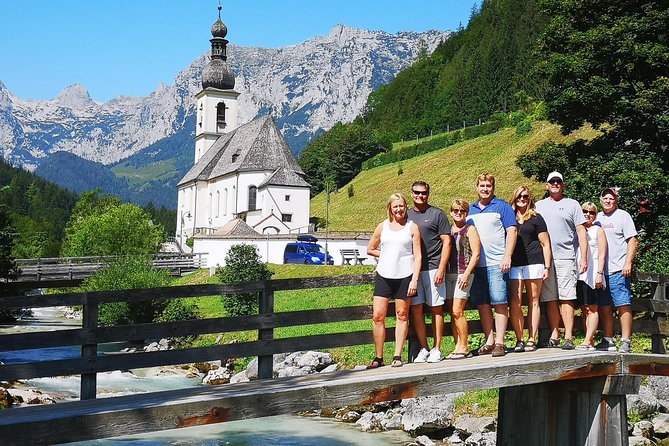Private Eagles Nest & Salzburg Mini Van Tour incl. S.O.M sights - Stop 3: Salzburg in 3 hours—lunch break plus a 2-hour Old Town walk