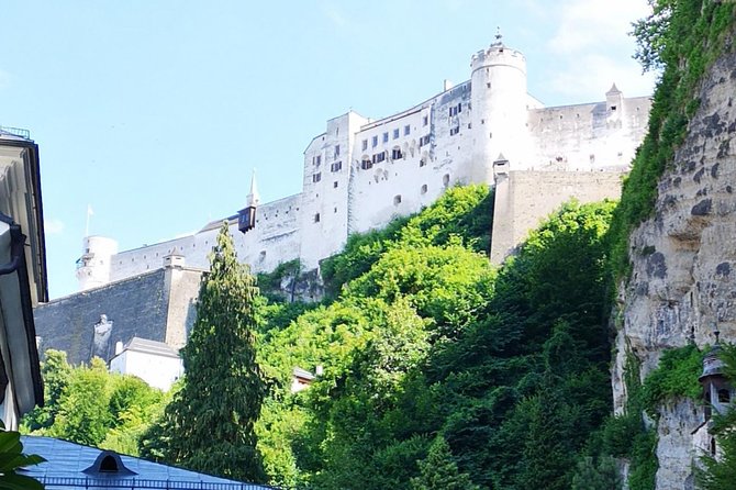 Private Eagles Nest & Salzburg Mini Van Tour incl. S.O.M sights - Stop 5: Schloss Hellbrunn grounds, Christmas markets, and the Gazebo moment