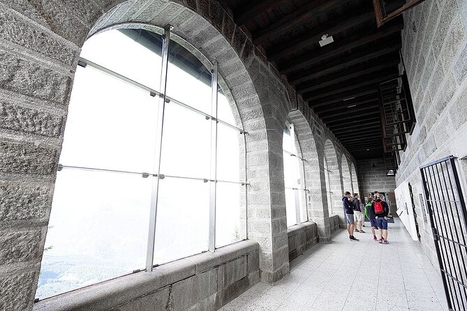 Private Eagles Nest & WWII Doku Center Tour incl. Tickets & Lunch - Dokumentationszentrum Obersalzberg: audio guidance for the heavy part