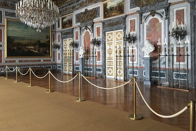 Private Herrenchiemsee Castle Tour from Munich with Cruise and Carriage Ride - Schloss Herrenchiemsee: the guided palace visit you came for