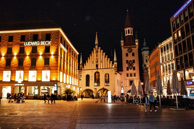 Private Highlights of Munich Bike Tour with Beer Garden Stop - Wiener Platz beer garden: how to make the 30 minutes count