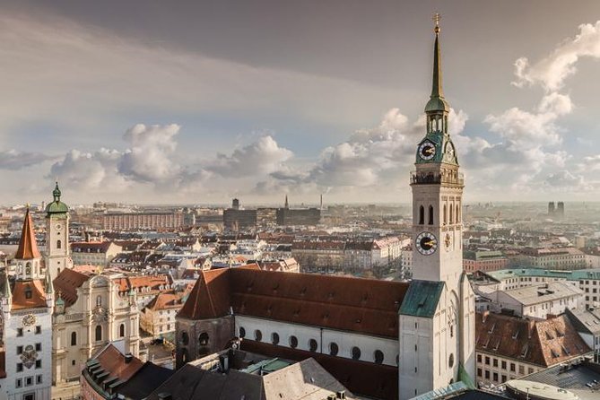 Private Munich Tour with hotel pickup - Staatliches Hofbräuhaus: beer hall energy with Oktoberfest context