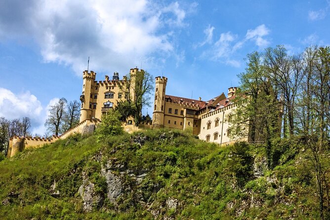 Private Tour at Neuschwanstein And Linderhof Palaces From Munich - Linderhof Palace: smaller scale, big visual drama