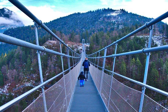 Private Tour of Neuschwanstein Castle & Highline 179 from Munich - What makes this day trip so satisfying (castle + bridge + town)