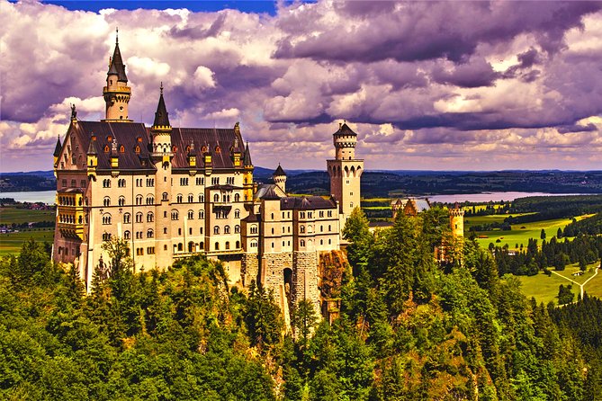 Private Tour of Neuschwanstein Castle & Highline 179 from Munich - Munich pickup and the long-drive rhythm that keeps it fun