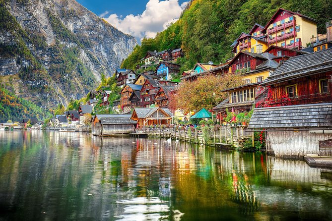 Private Tour to Hallstatt and Salzburg with Austrian Lunch - Salzburg Altstadt and Mozart’s birthplace: icons, walking, and fortress views