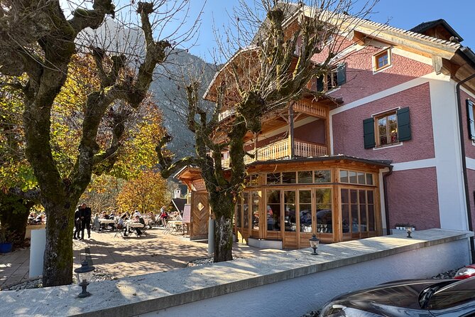Private Tour to Hallstatt Salt Mine and Skywalk with Lunch - Lunch in Hallstatt: One Drink Included, Then the Old Town Comes Alive