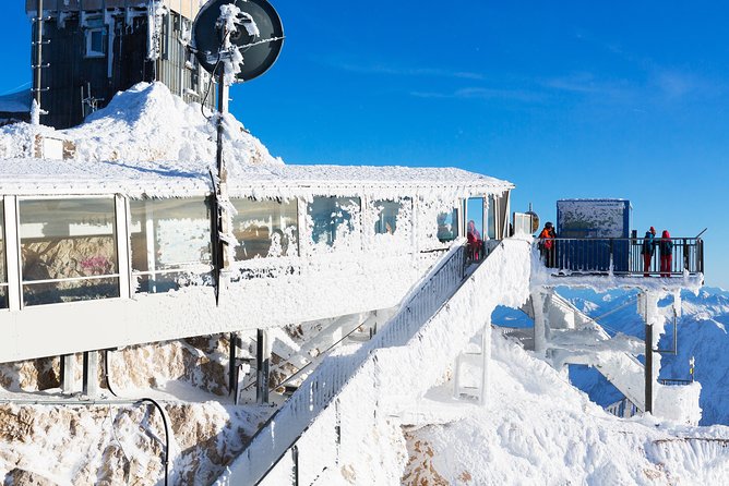 Private Tour to Zugspitze with Cable Car-Tix, Lake Eibsee & Lunch - Panorama Lounge 2962: Lunch With a View (and a Drink)