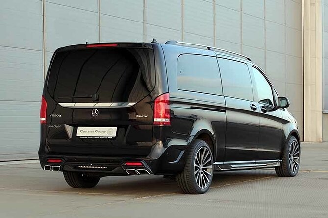 Private Transfer from Munich Airport to Munich City by Luxury Van - A calm start: Munich Airport to city without the hassle