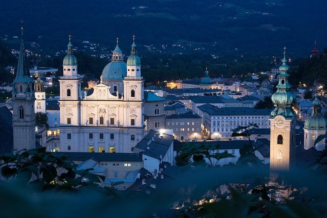 Private Transfer from Munich to Salzburg with 2 hours for sightseeing - Your 2-hour sightseeing choice (Herrenchiemsee, Hallein, Eagle’s Nest, Konigsee)