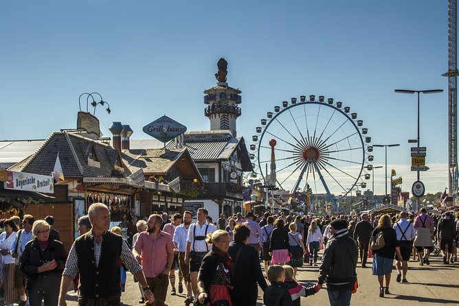 Private VIP Oktoberfest, Table, 3-Course-Menu, Beer & Champagne - The traditional Bavarian 3-course meal: what you’ll eat and how to think about choices
