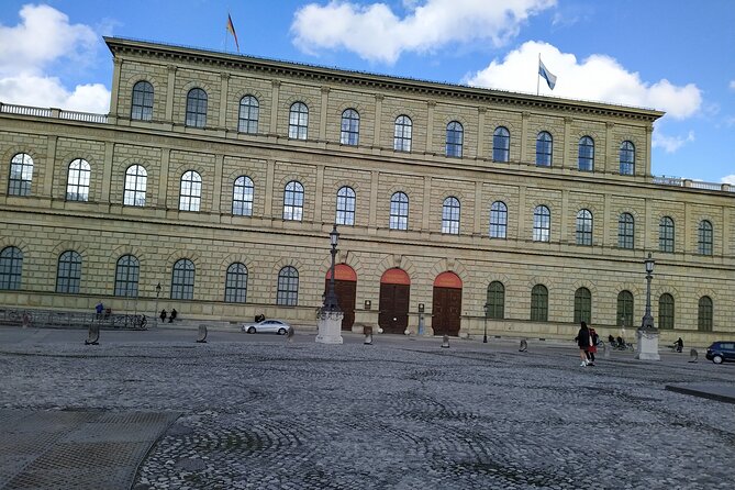 Residence Munich Private Tour including entrance ticket - Munich Residence, Without the Room-Number Headache
