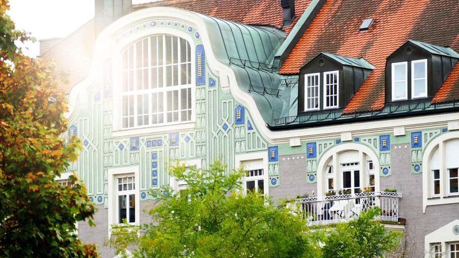 Schwabing: Insider Tour! Neighborhood, Revolt, Secrets in Munich's Cult District - Key things you’ll notice on this Schwabing insider tour