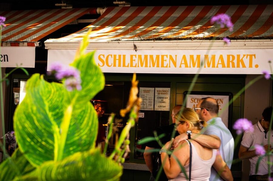 Short & sweet: Tasting the Viktualienmarkt - Viktualienmarkt’s 200+ years: why this market feels like Munich