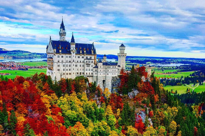 Skip The Line Neuschwanstein Castle Tour from Hohenschwangau - Who should book this tour, and who might not
