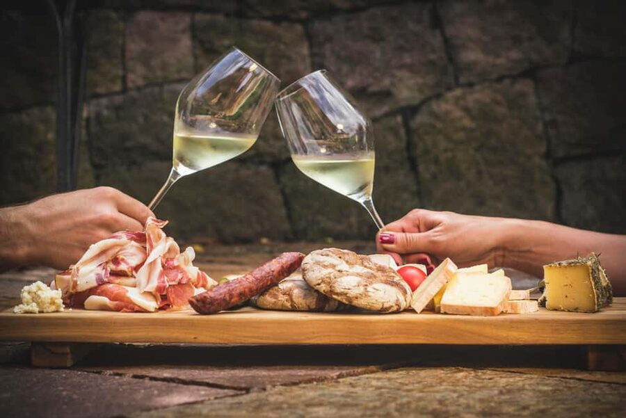 South Tyrolean specialties and wine tasting - Key things that make this tasting work
