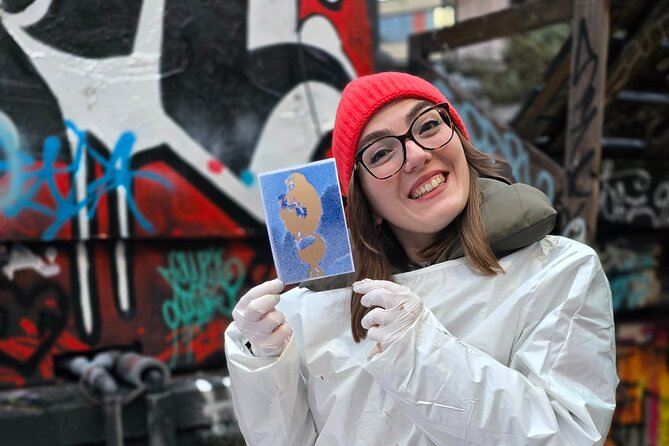 Stencil Workshop in Munich’s Creative Soul (Max. 12 guests) - The heated studio where you spray your own Munich postcards