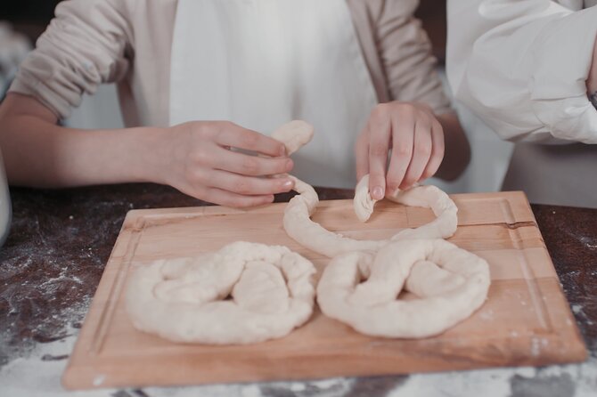 The Pretzel Making Experience at Zum Bauer - Key highlights you’ll feel right away